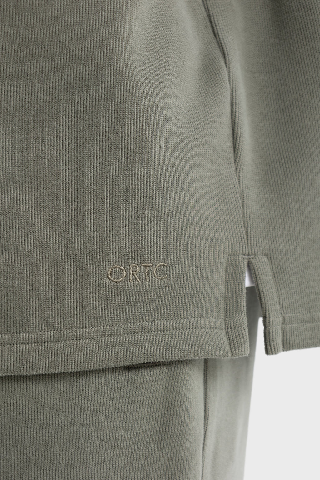 Aiden Quarter Zip Artichoke