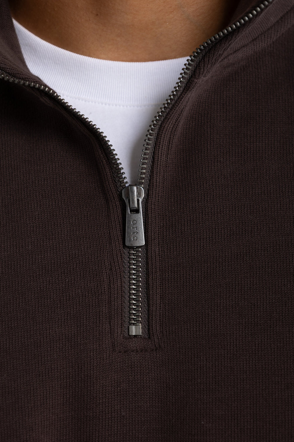 Aiden Quarter Zip Carob