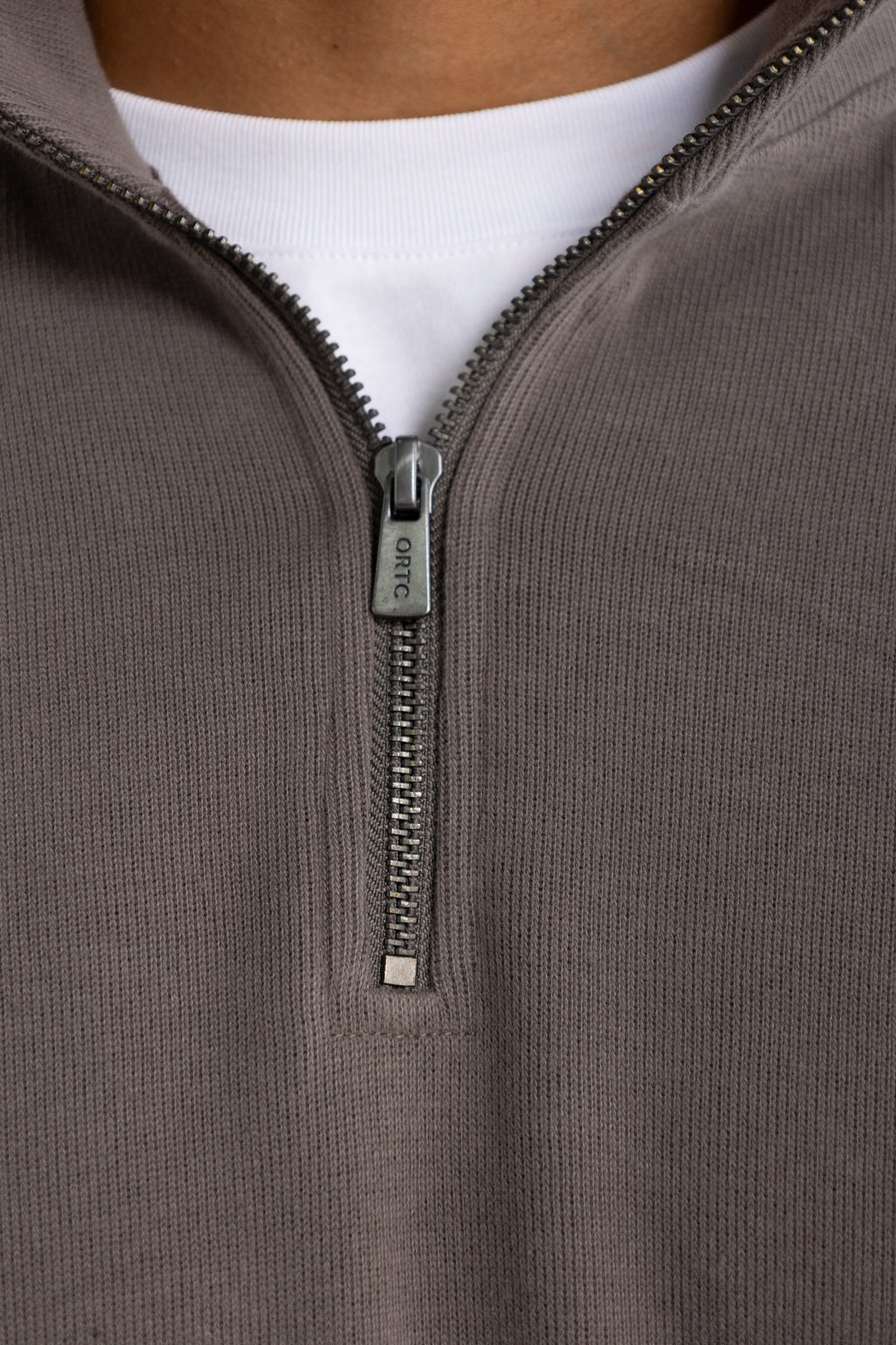Aiden Quarter Zip Espresso