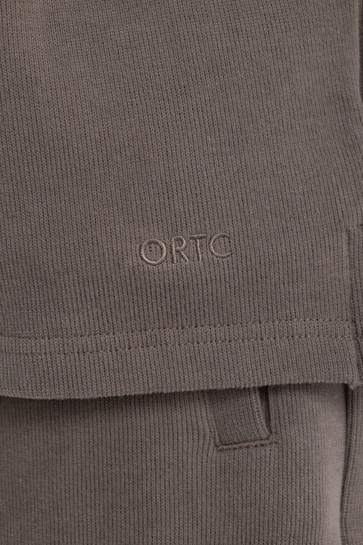 Aiden Quarter Zip Espresso