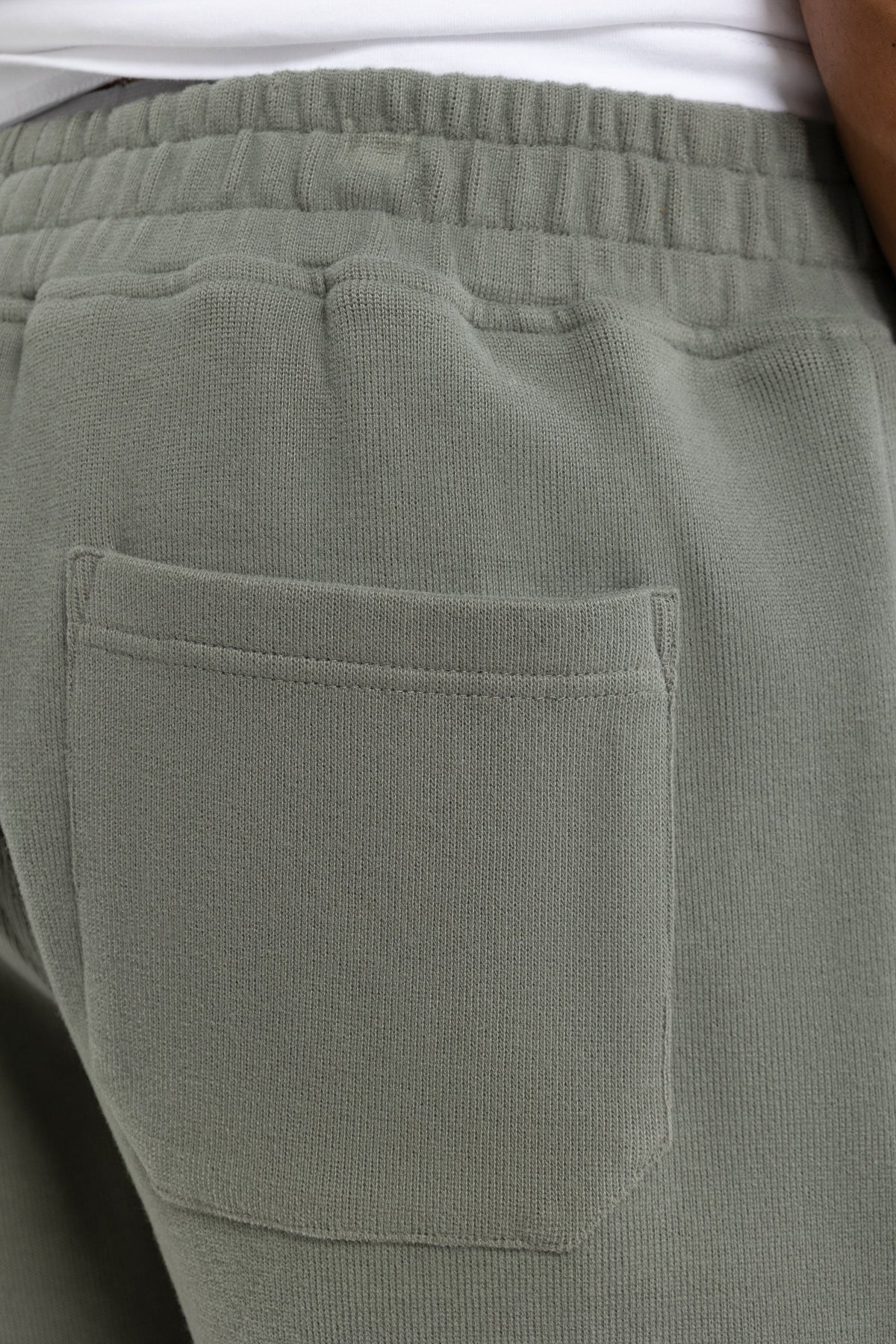 Aiden Relaxed Shorts Artichoke