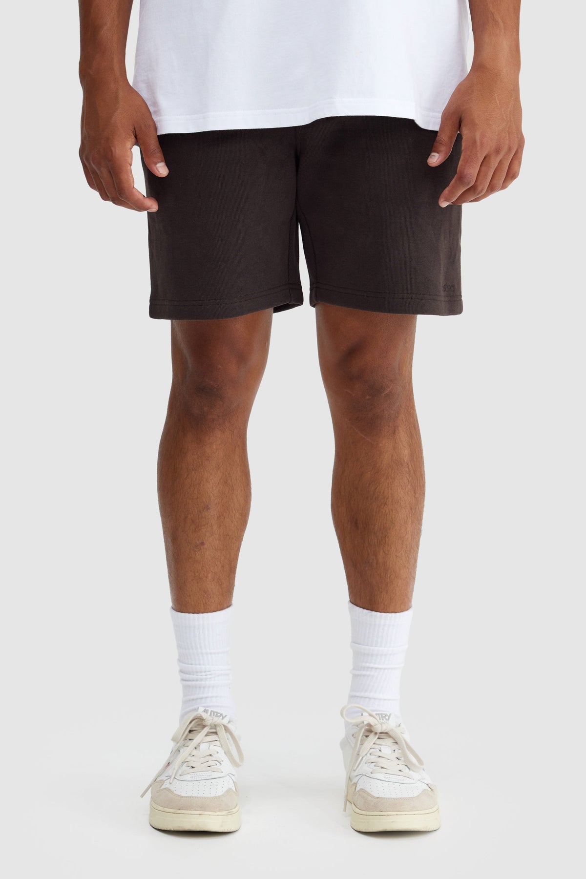 Aiden Relaxed Shorts Carob