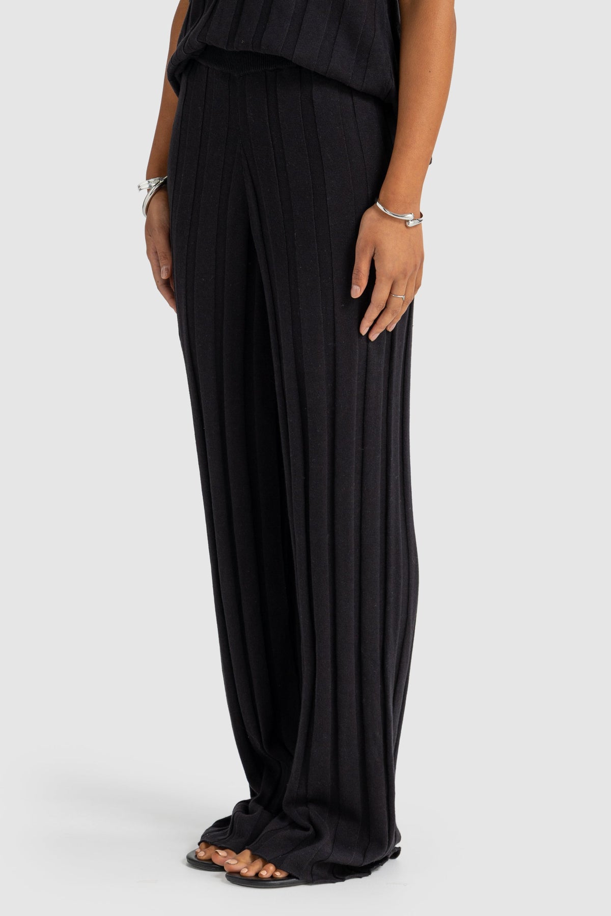 Amara Knit Pants Black