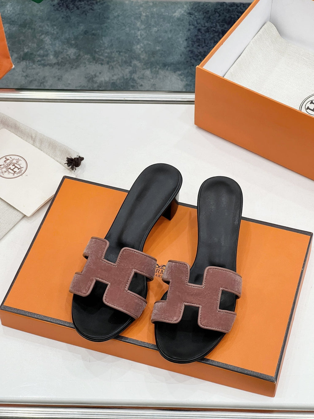 0ran 45 sandal sienna velvet goatskin
